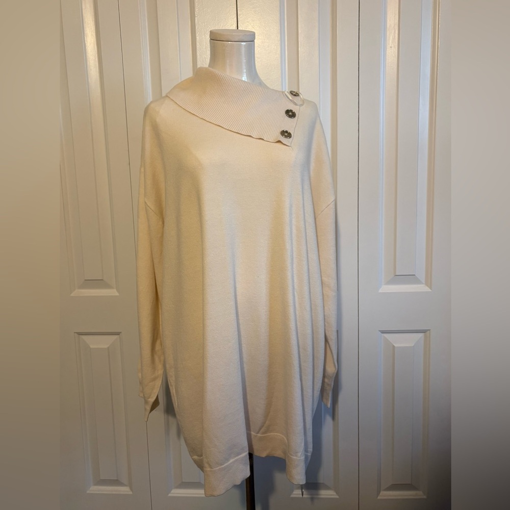 SIMPLY EMMA, Ivory Super Soft, Oversized and Lightweight Cozy Sweater